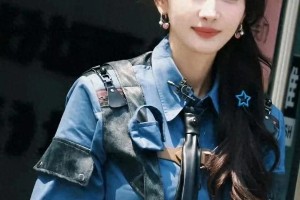杨幂警服大片引爆热议：时尚与威严的完美融合
