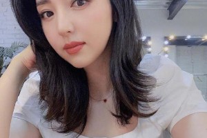 董璇与苏小玎疑似同居，甜蜜互动曝光